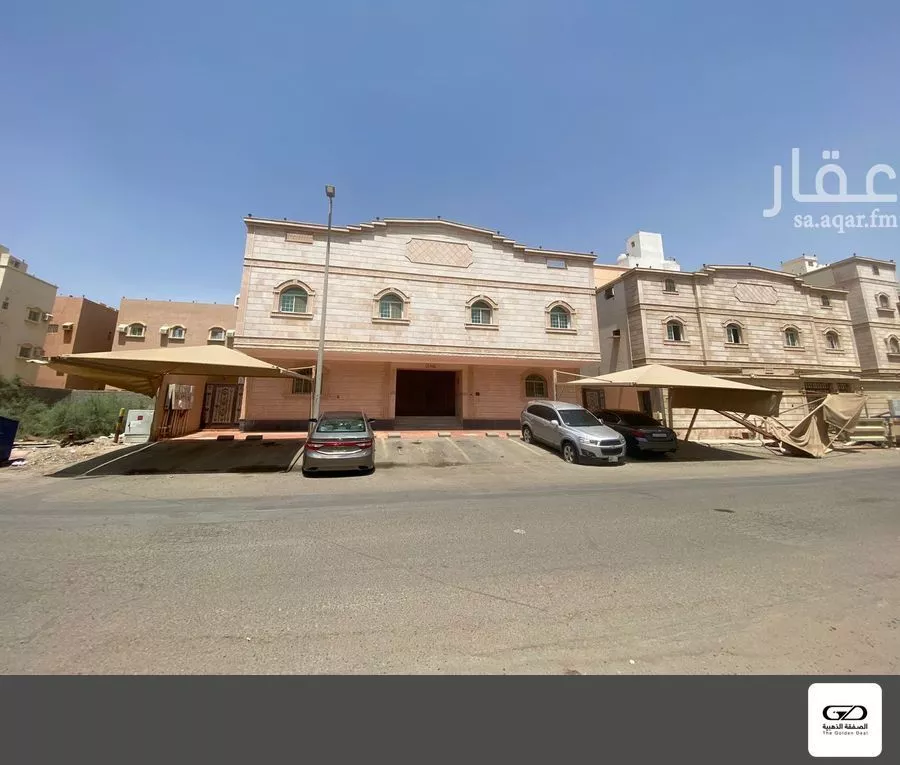 عمارة للبيع في شارع علي بن عبيد, حي الحمدانية, مدينة جدة, منطقة مكة المكرمة 1 صورة