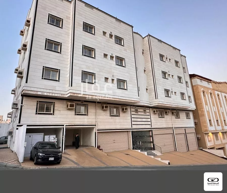 عمارة للبيع في حي البحيرات, مدينة مكه المكرمه, منطقة مكة المكرمة 1 صورة