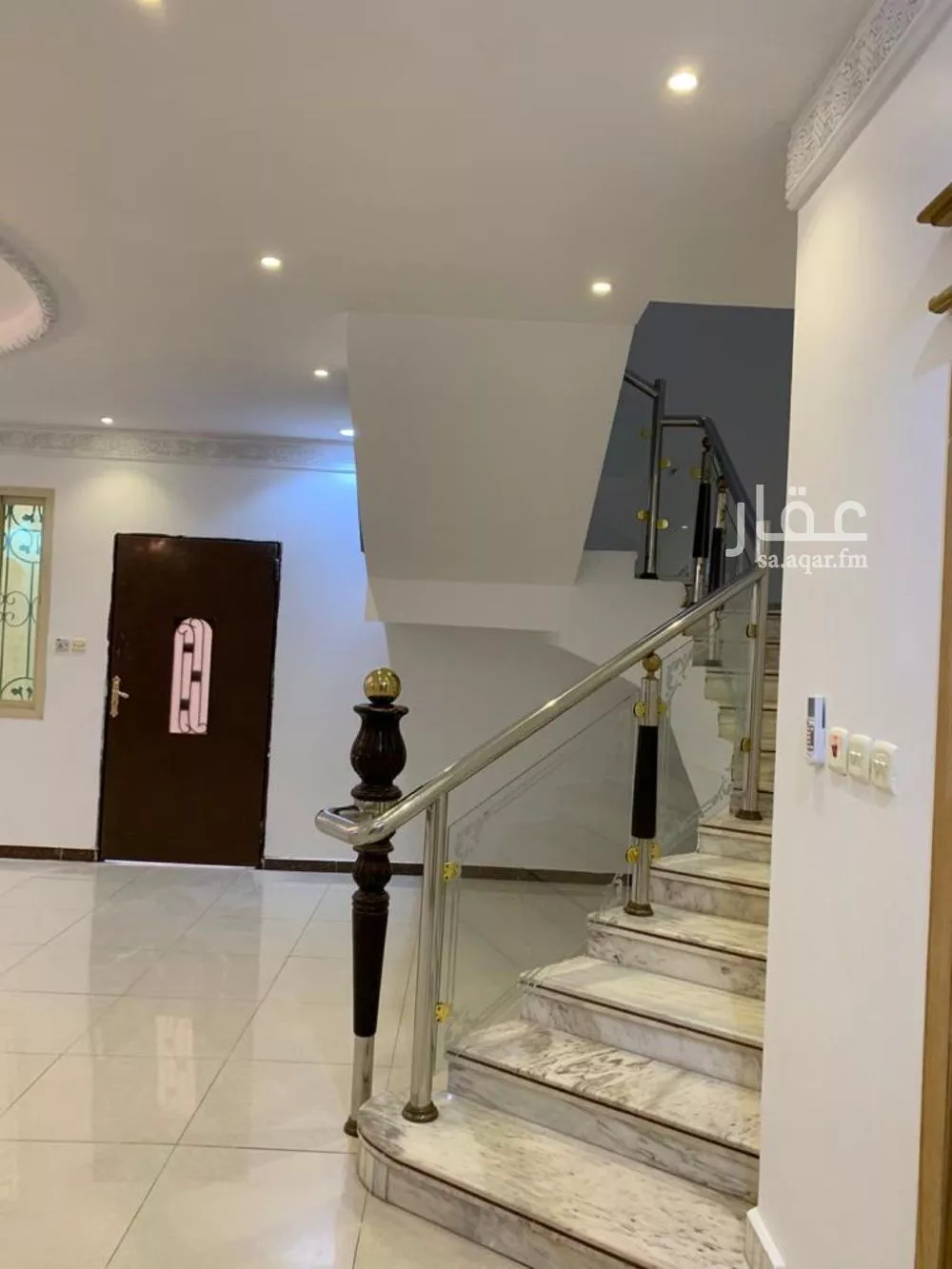 فيلا للبيع في شارع عبدالرحمن بن سلمة, حي المونسية, مدينة الرياض, منطقة الرياض 1 صورة