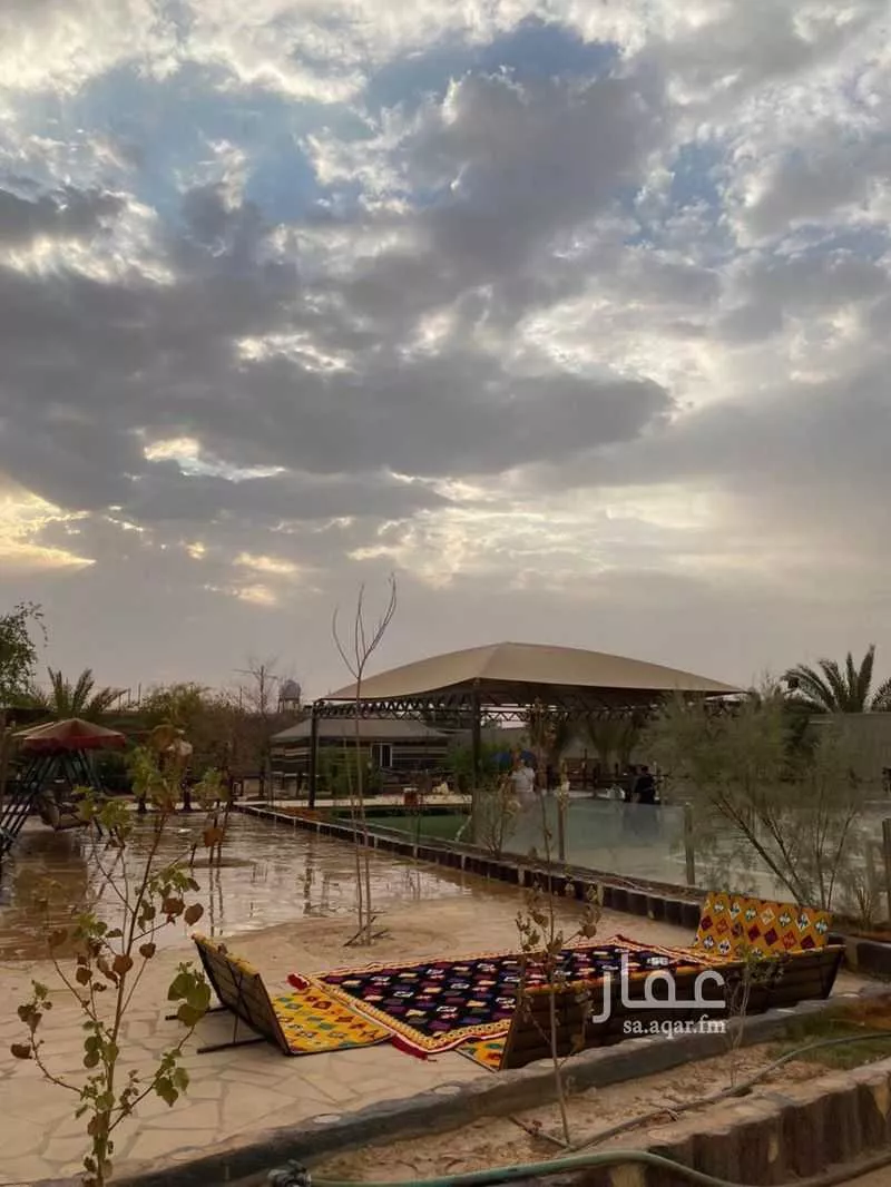 استراحة للبيع في شارع الهرماس ابن زياد, مدينة قريه ديراب, منطقة الرياض 1 صورة