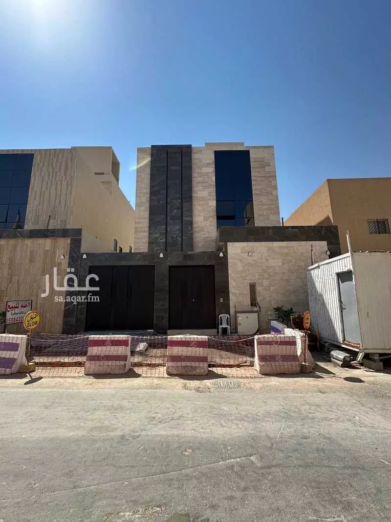 فيلا للبيع في شارع عبدالملك البرداني, حي الريان, مدينة الرياض, منطقة الرياض 1 صورة