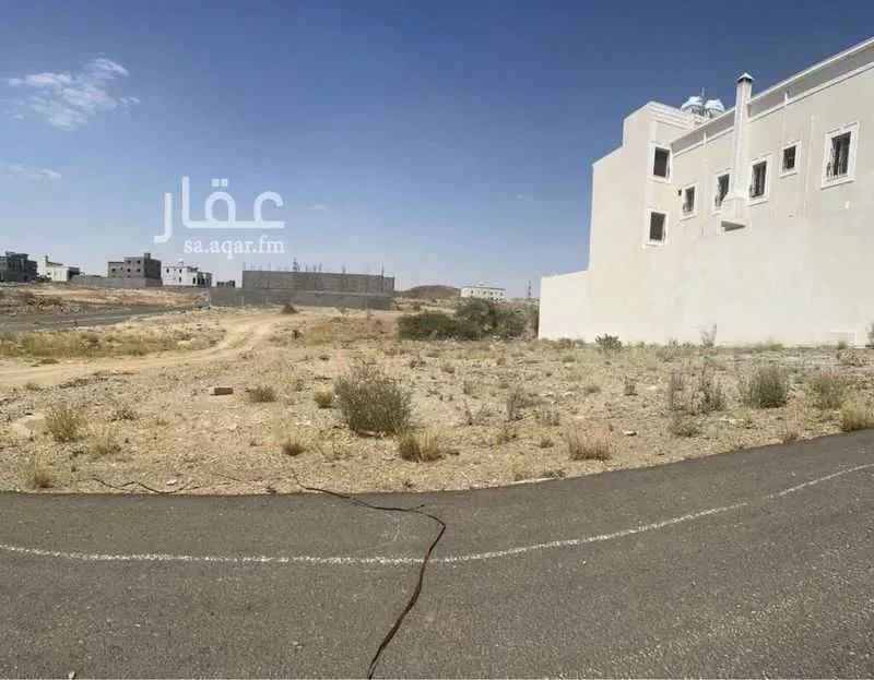 أرض للبيع في شارع 10993838, حي الرونق, مدينة ابها, منطقة عسير 1 صورة
