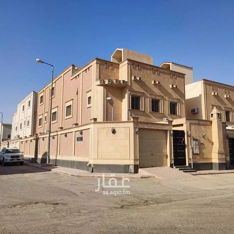 فيلا للبيع في شارع شارع رقم 2, حي المونسية, مدينة الرياض, منطقة الرياض 1 صورة