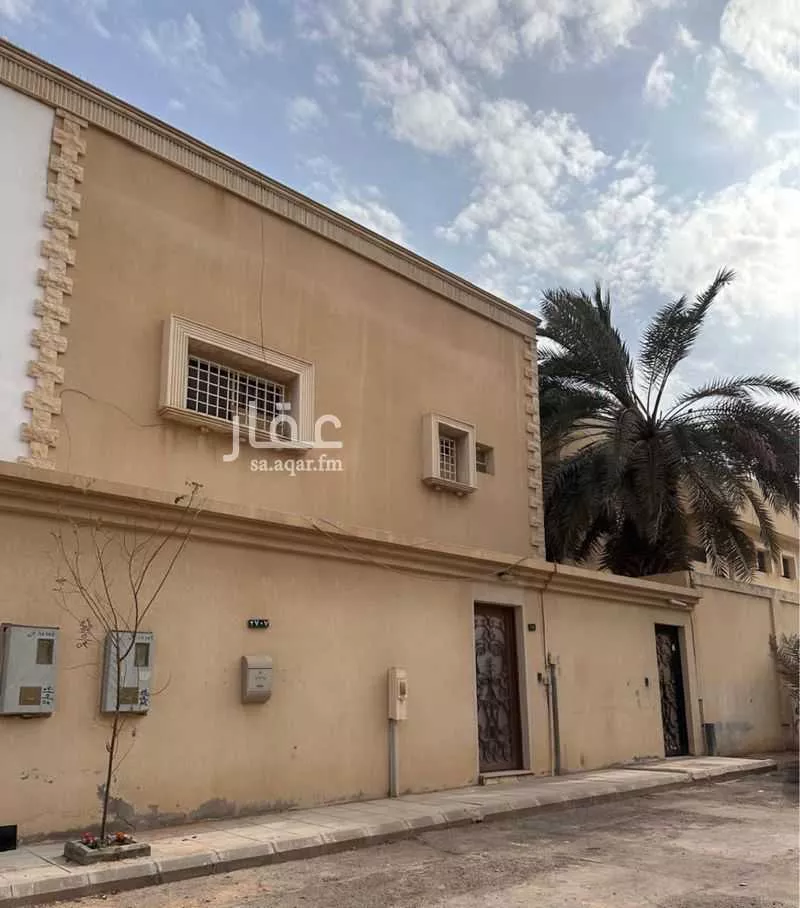 فيلا للبيع في شارع أبي سعيد العلاني, حي الربوة, مدينة الرياض, منطقة الرياض 1 صورة