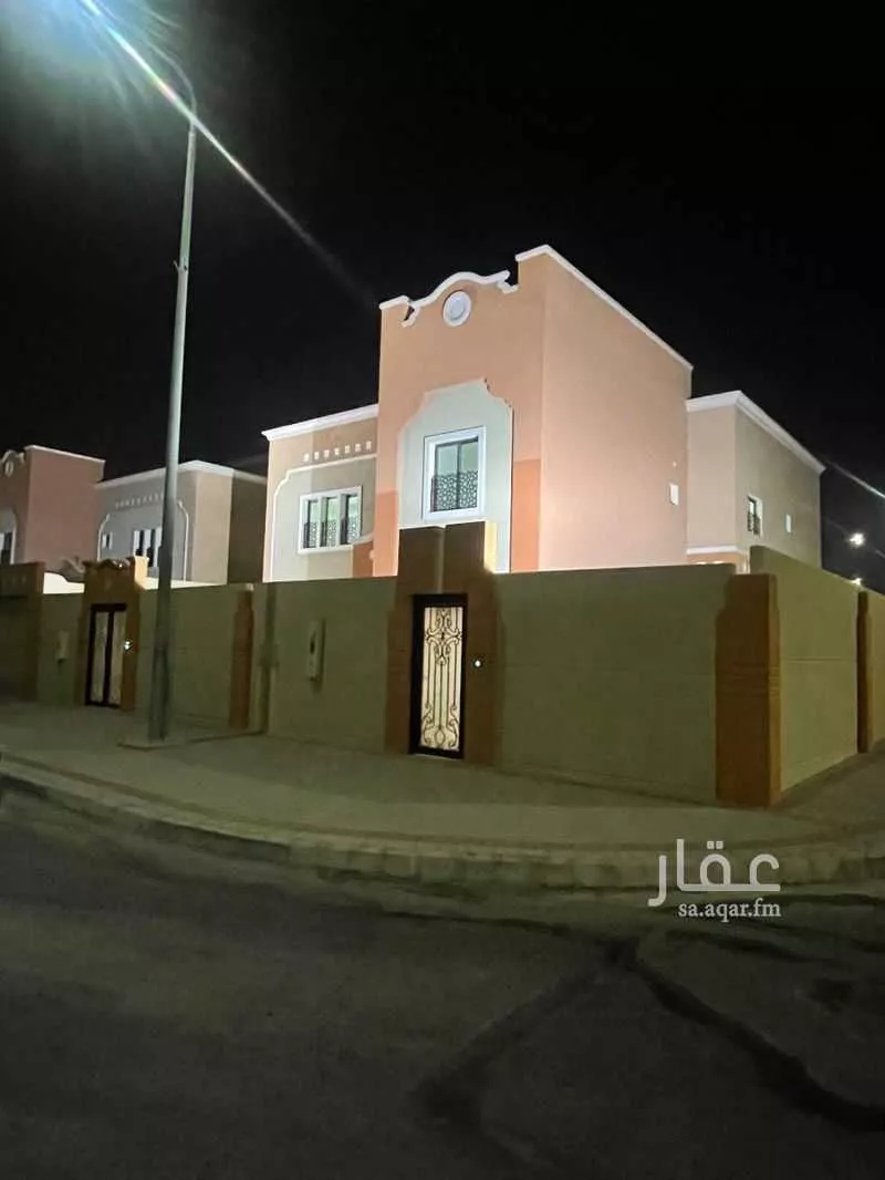 فيلا للبيع في شارع طريق الأراك, مدينة مدينه الجبيل الصناعيه, المنطقة الشرقية 1 صورة