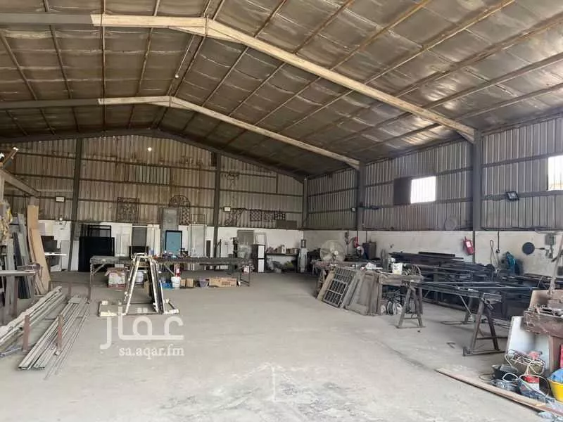 محل للبيع في شارع شارع عبد الله الكوفي, حي صناعية العريفي - الجبيل, مدينة الجبيل, المنطقة الشرقية 1 صورة