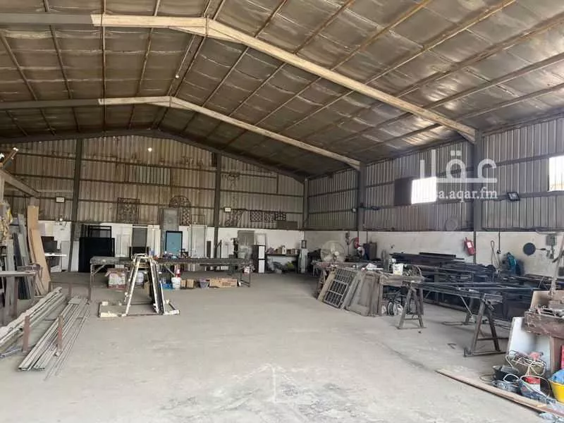 محل للبيع في شارع شارع عبد اللطيف الموصلي, حي صناعية العريفي - الجبيل, مدينة الجبيل, المنطقة الشرقية 1 صورة