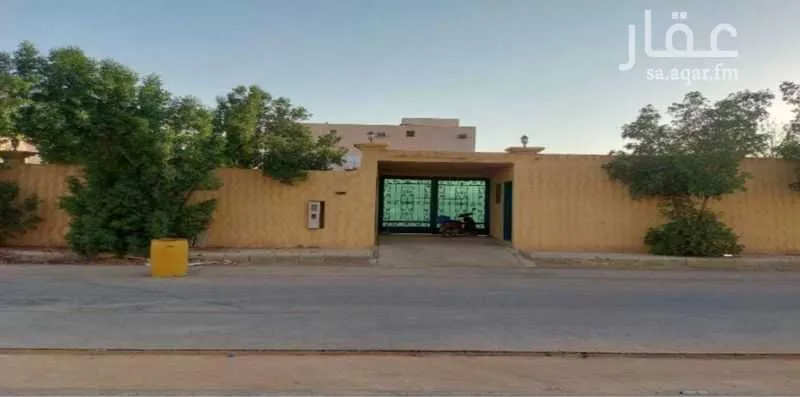استراحة للبيع في شارع زيد بن الخطاب, حي نوارة, مدينة المزاحميه, منطقة الرياض 1 صورة