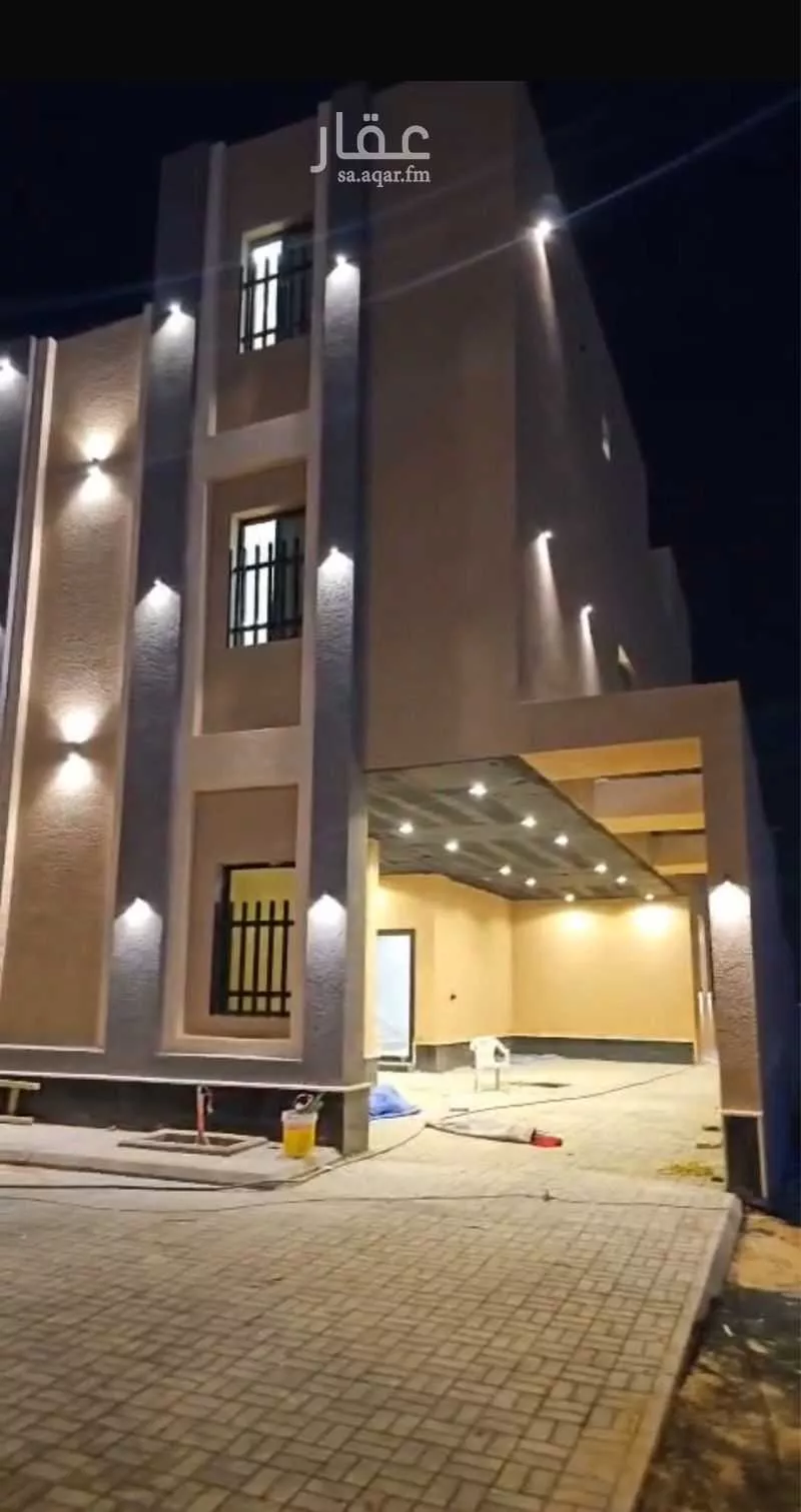 فيلا للبيع في شارع رقم 208, حي ظهرة لبن, مدينة الرياض, منطقة الرياض 1 صورة