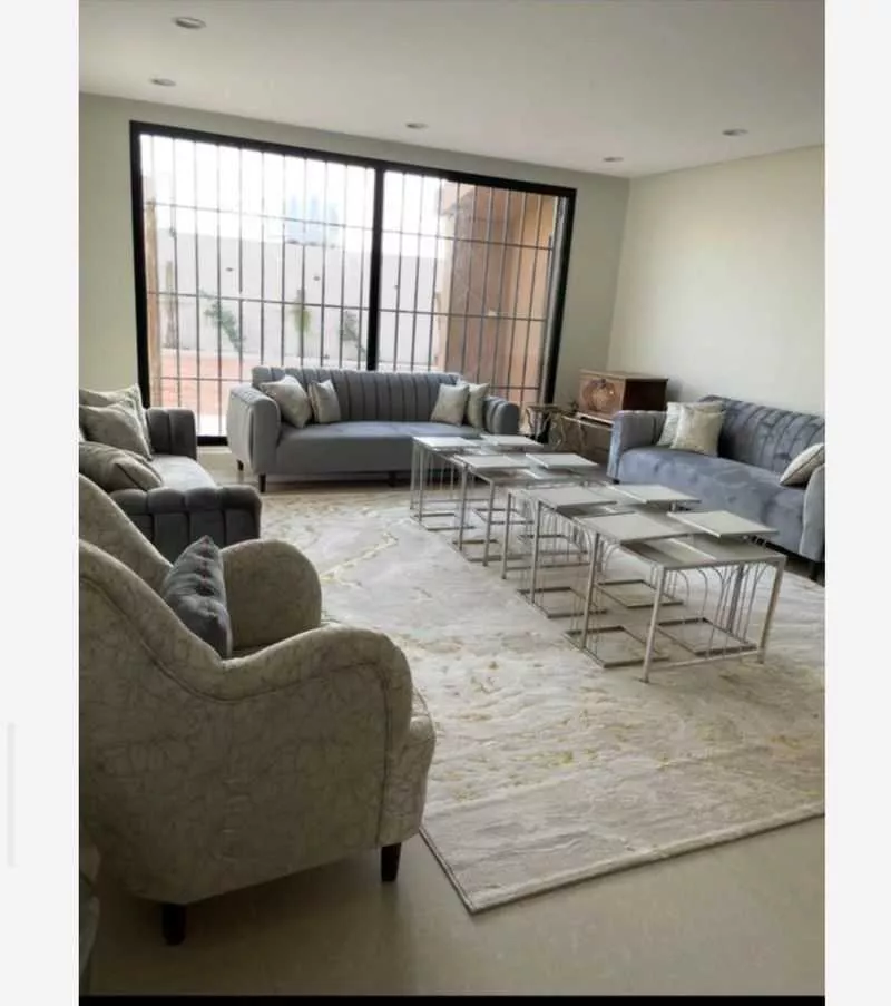 استراحة للبيع في شارع المدائني, حي الرمال, مدينة الرياض, منطقة الرياض 1 صورة