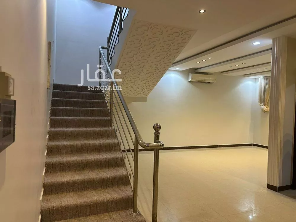 فيلا للإيجار في شارع ممر102, حي المونسية, مدينة الرياض, منطقة الرياض 1 صورة