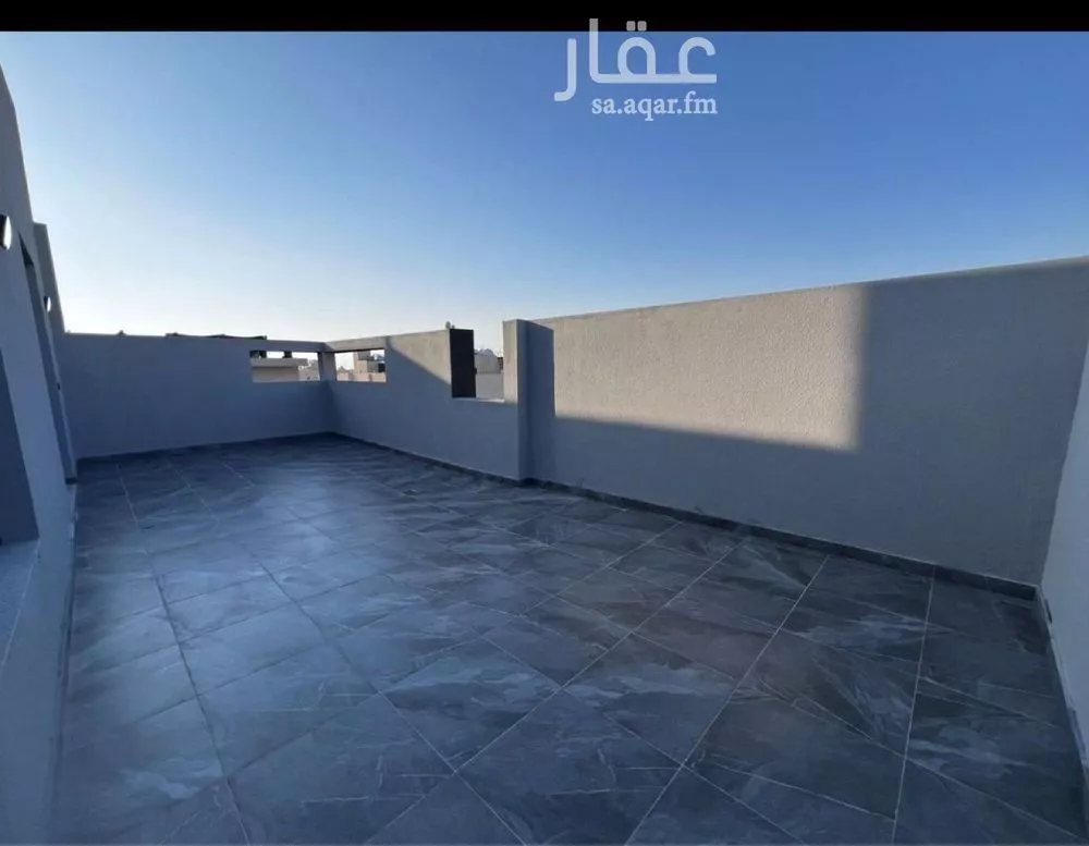شقة للبيع في شارع الطيري, حي النزهة, مدينة جدة, منطقة مكة المكرمة 1 صورة