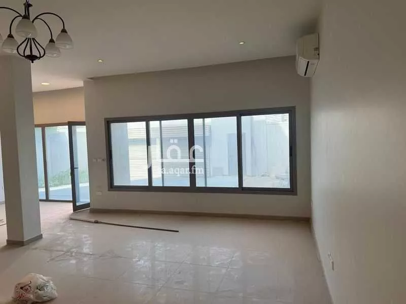 فيلا للإيجار في شارع 3078920, حي الظهران, مدينة الظهران, المنطقة الشرقية 1 صورة