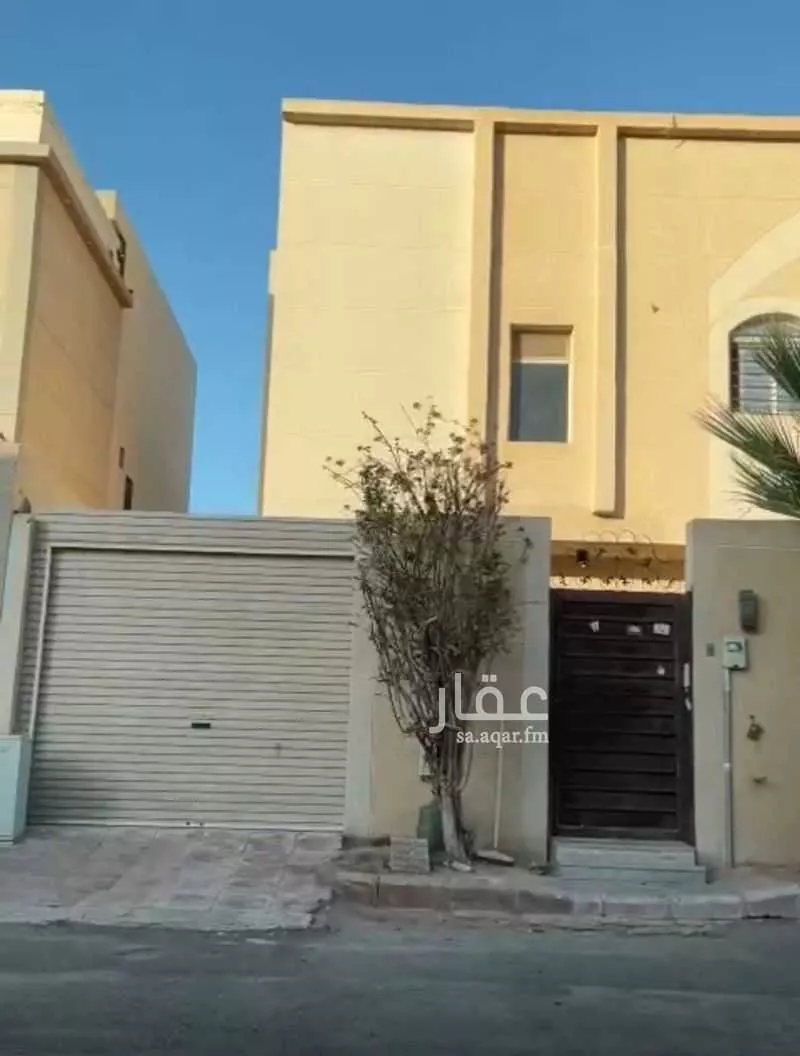 فيلا للبيع في شارع رقم 367, حي ظهرة لبن, مدينة الرياض, منطقة الرياض 1 صورة