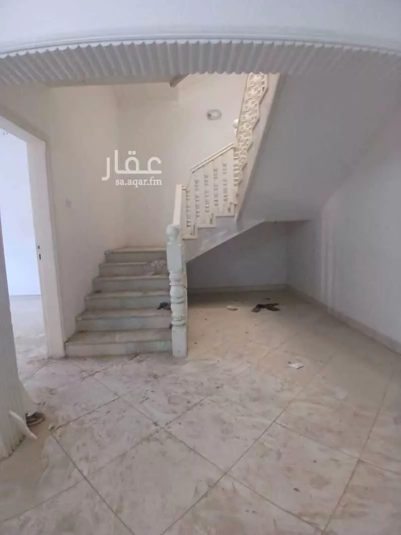 فيلا للبيع في شارع أحمد العسقلاني, حي الأندلس, مدينة الرياض, منطقة الرياض 1 صورة