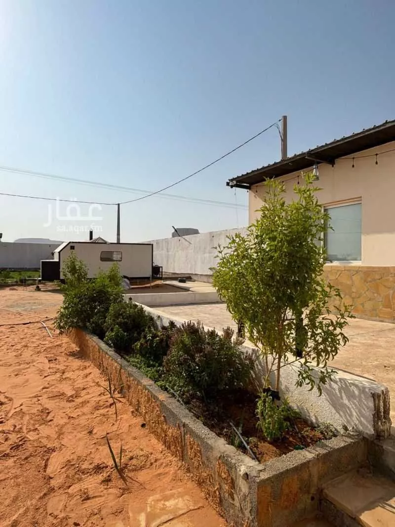 استراحة للبيع في حي تجمع سكاني الحنية, مدينة تجمع سكاني الحنية, منطقة الرياض 1 صورة