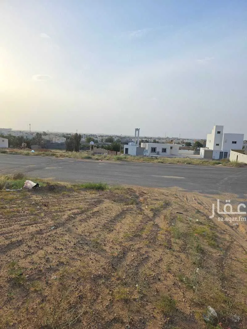 أرض للبيع في شارع القاع البارد 301, حي الرمال, مدينة بريده, منطقة القصيم 1 صورة
