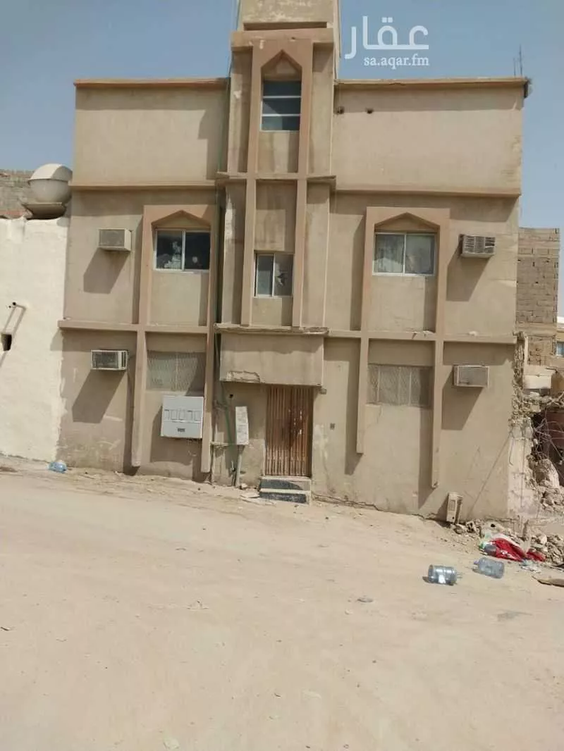 فيلا للبيع في شارع الرميلة, حي ثليم, مدينة الرياض, منطقة الرياض 1 صورة