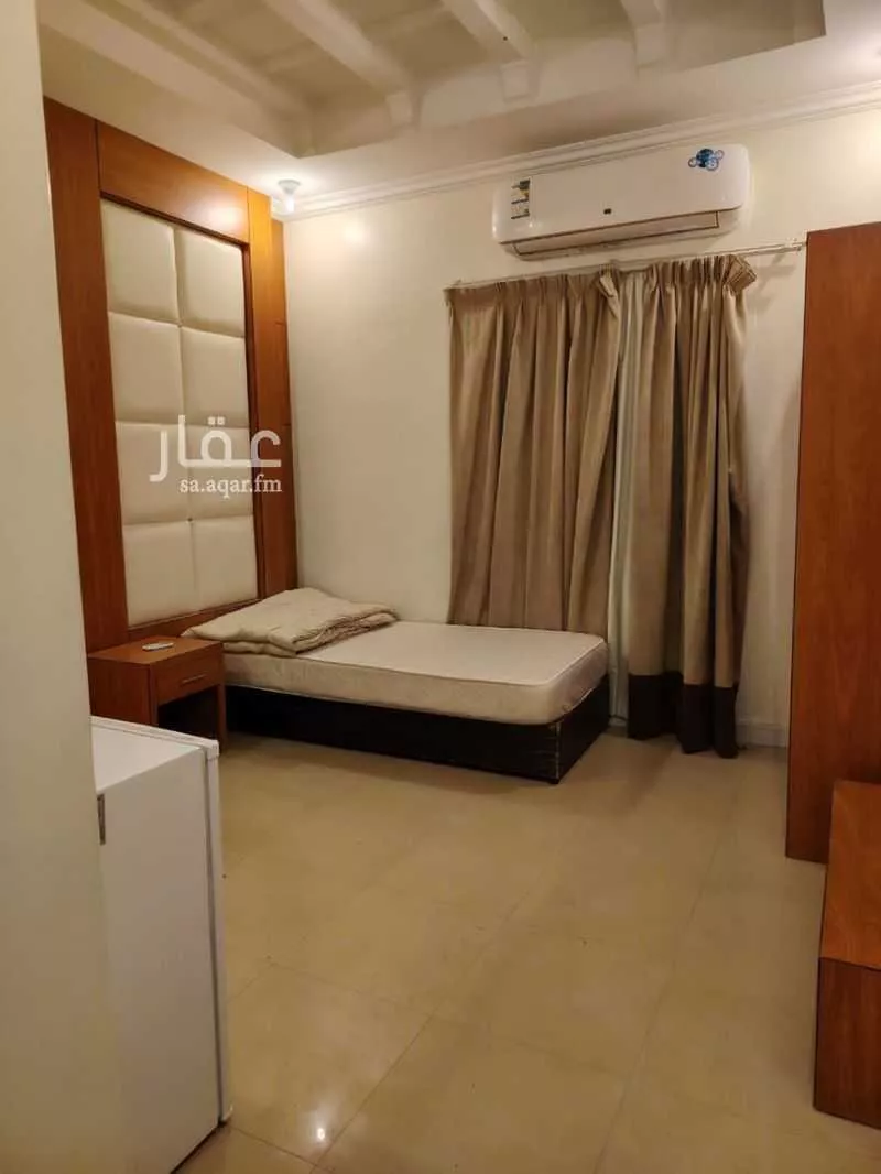 غرفة للإيجار في شارع عائشة بنت ابي بكر, حي شبرا, مدينة الرياض, منطقة الرياض 1 صورة