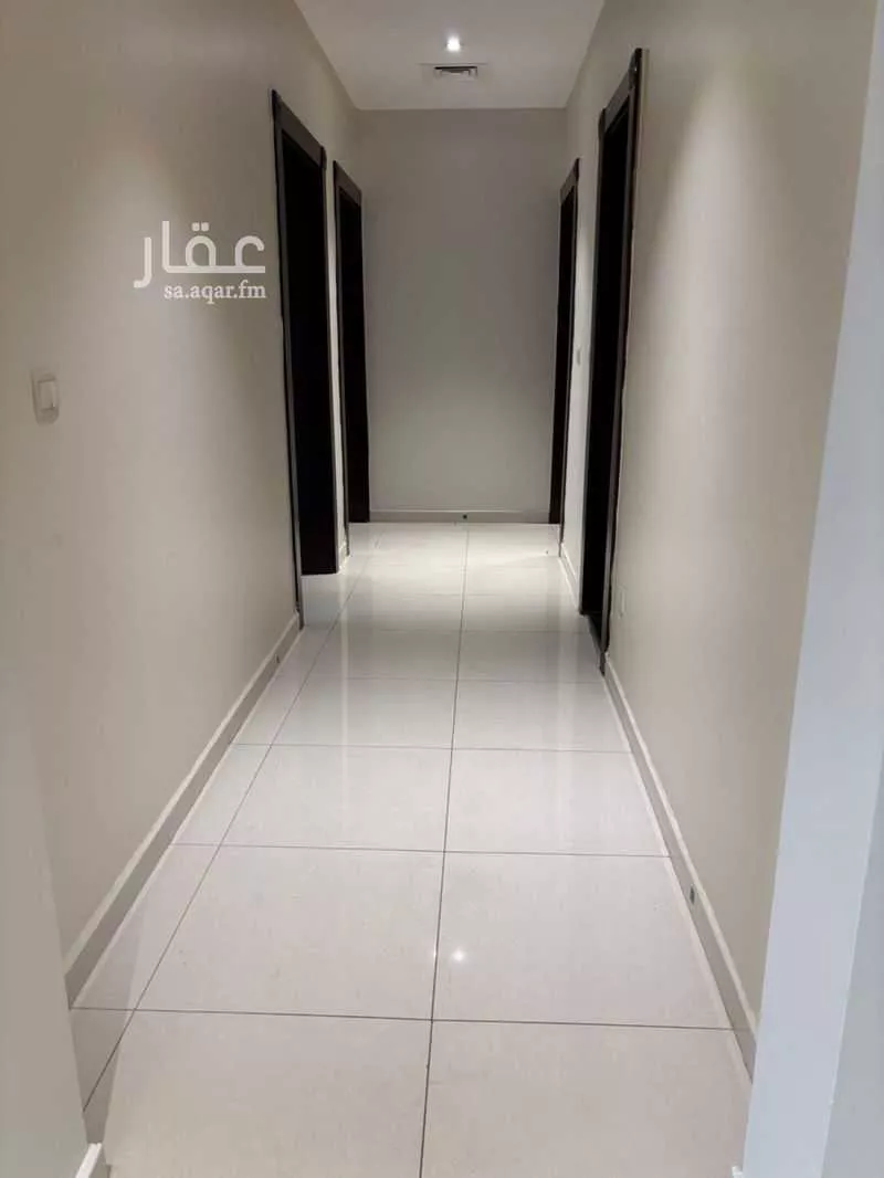 شقة للإيجار في شارع بكر ابن حارثة, حي الروابي, مدينة الخبر, المنطقة الشرقية 1 صورة