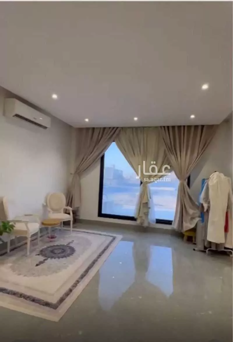 فيلا للإيجار في شارع أحمد بن مغيث الصدفي, حي طويق, مدينة الرياض, منطقة الرياض 1 صورة