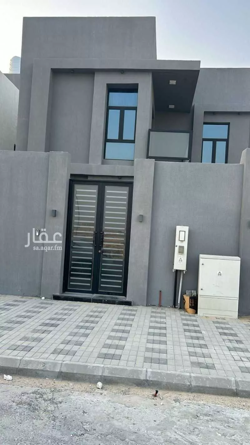 فيلا للبيع في حي البحيرة, مدينة الخبر, المنطقة الشرقية 1 صورة