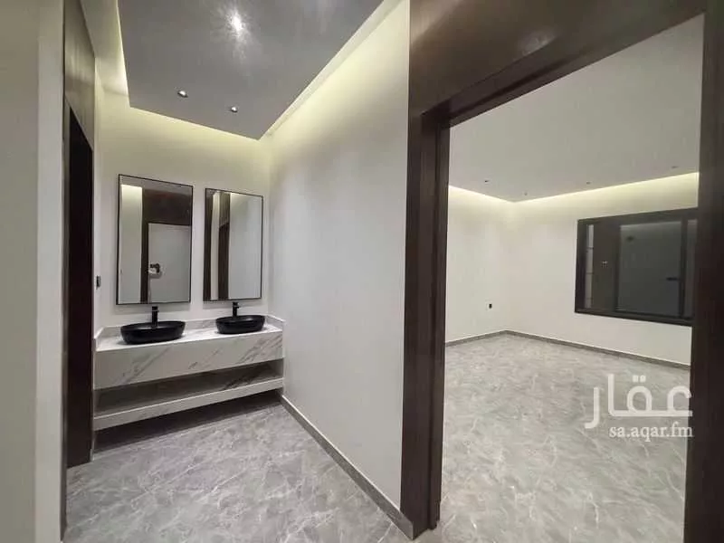 دور للبيع في شارع 111, حي الجنادرية, مدينة الرياض, منطقة الرياض 1 صورة