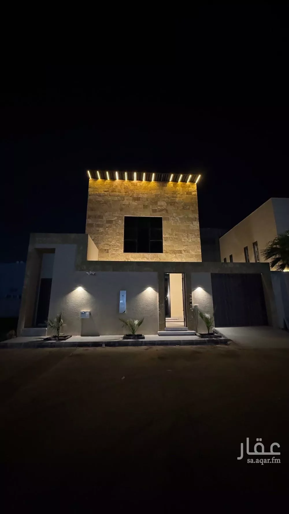 فيلا للإيجار في شارع محمد العجيان, حي القيروان, مدينة الرياض, منطقة الرياض 1 صورة