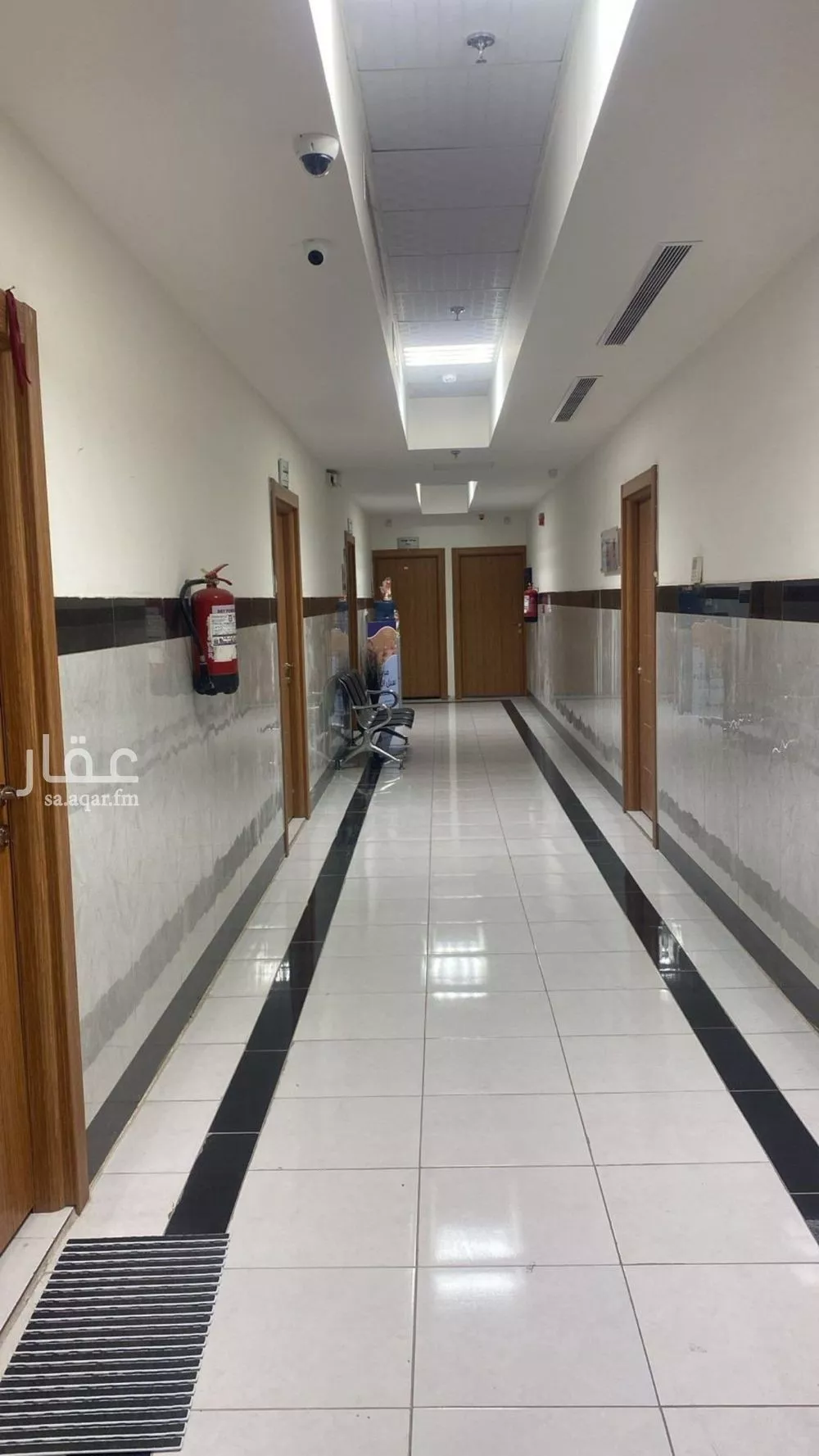 عمارة للبيع في شارع مويسل, حي المحمدية, مدينة مكة المكرمة, منطقة مكة المكرمة 1 صورة