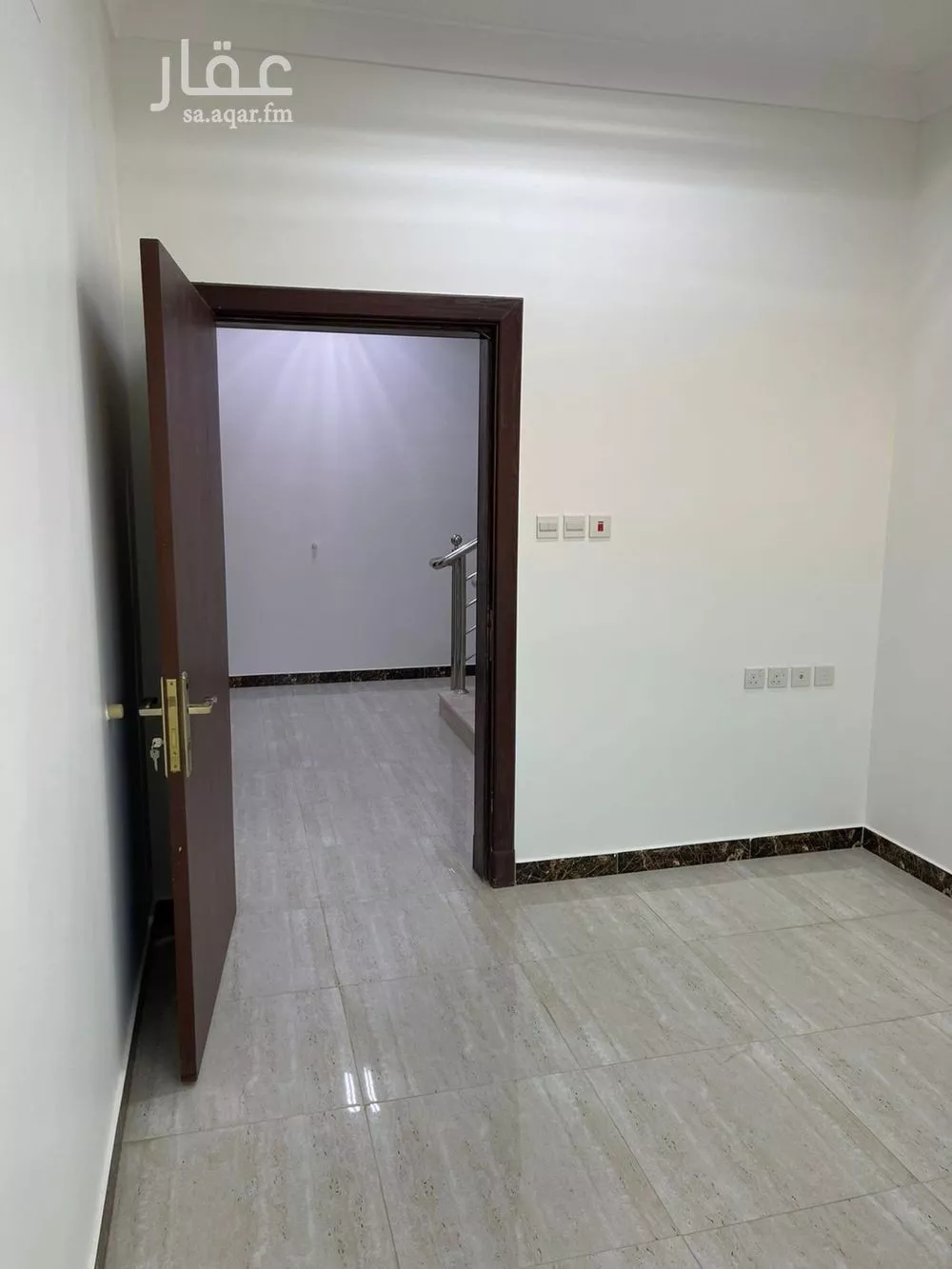 شقة للبيع في شارع صفيح, حي العزيزية, مدينة الرياض, منطقة الرياض 1 صورة