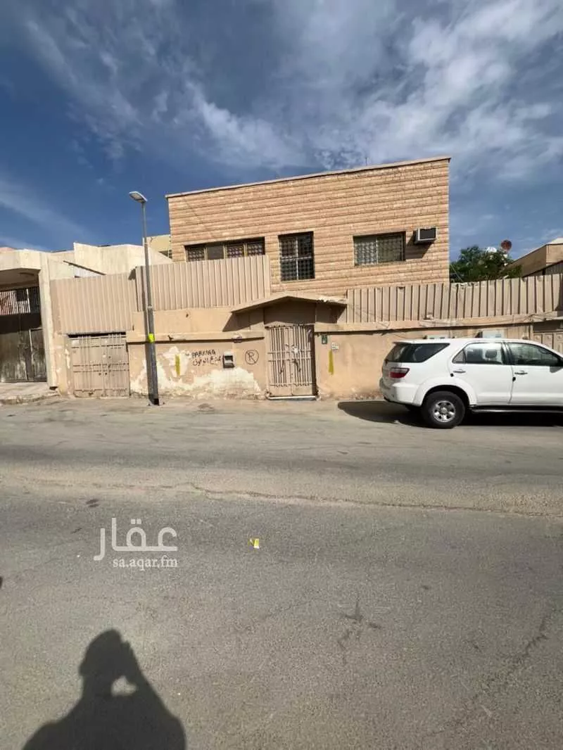 فيلا للبيع في شارع ابن علان الصديقي, حي جرير, مدينة الرياض, منطقة الرياض 1 صورة