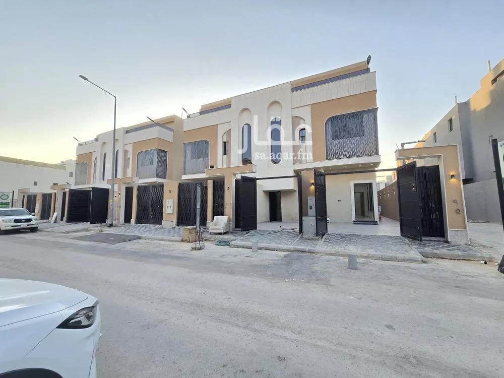 دور للبيع في شارع إبراهيم بن حسين, حي الرمال, مدينة الرياض, منطقة الرياض 1 صورة