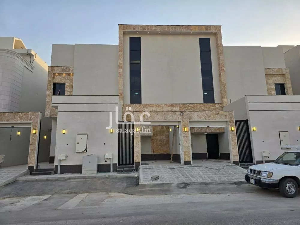 دور للبيع في شارع جبل عسيب, حي القادسية, مدينة الرياض, منطقة الرياض 1 صورة