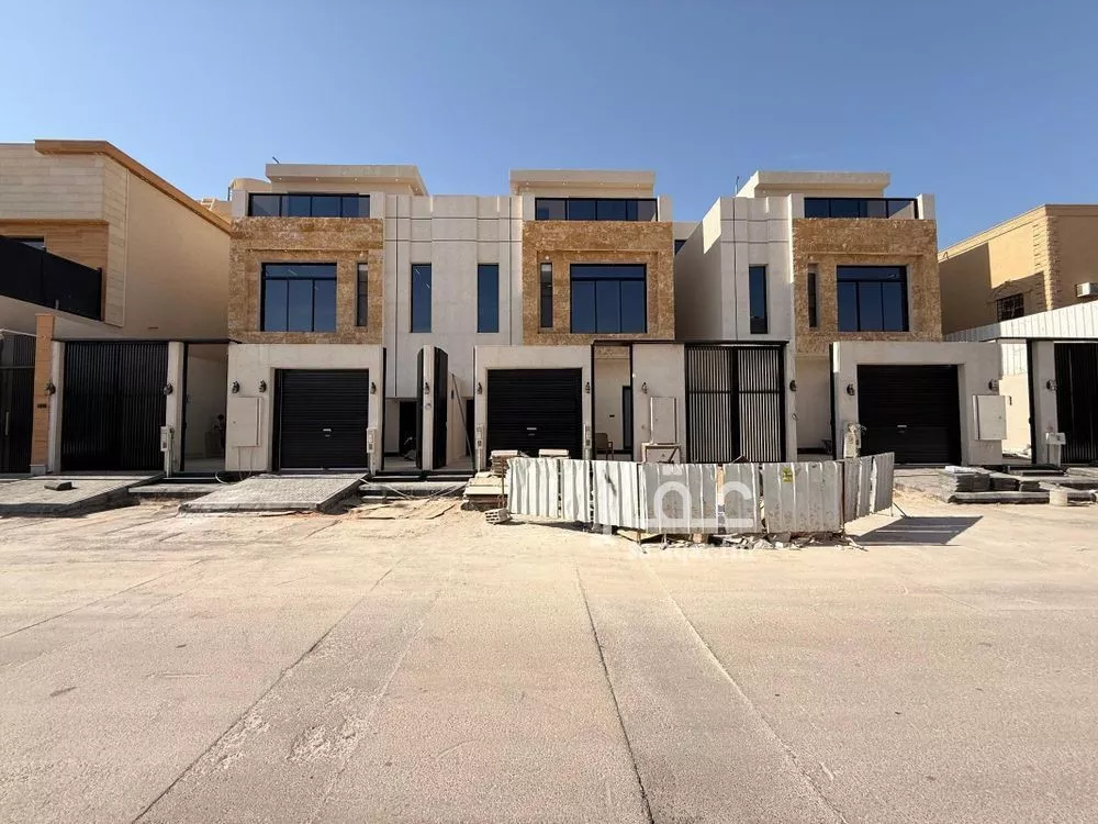 فيلا للبيع في شارع الصرح, حي المعيزيلة, مدينة الرياض, منطقة الرياض 1 صورة