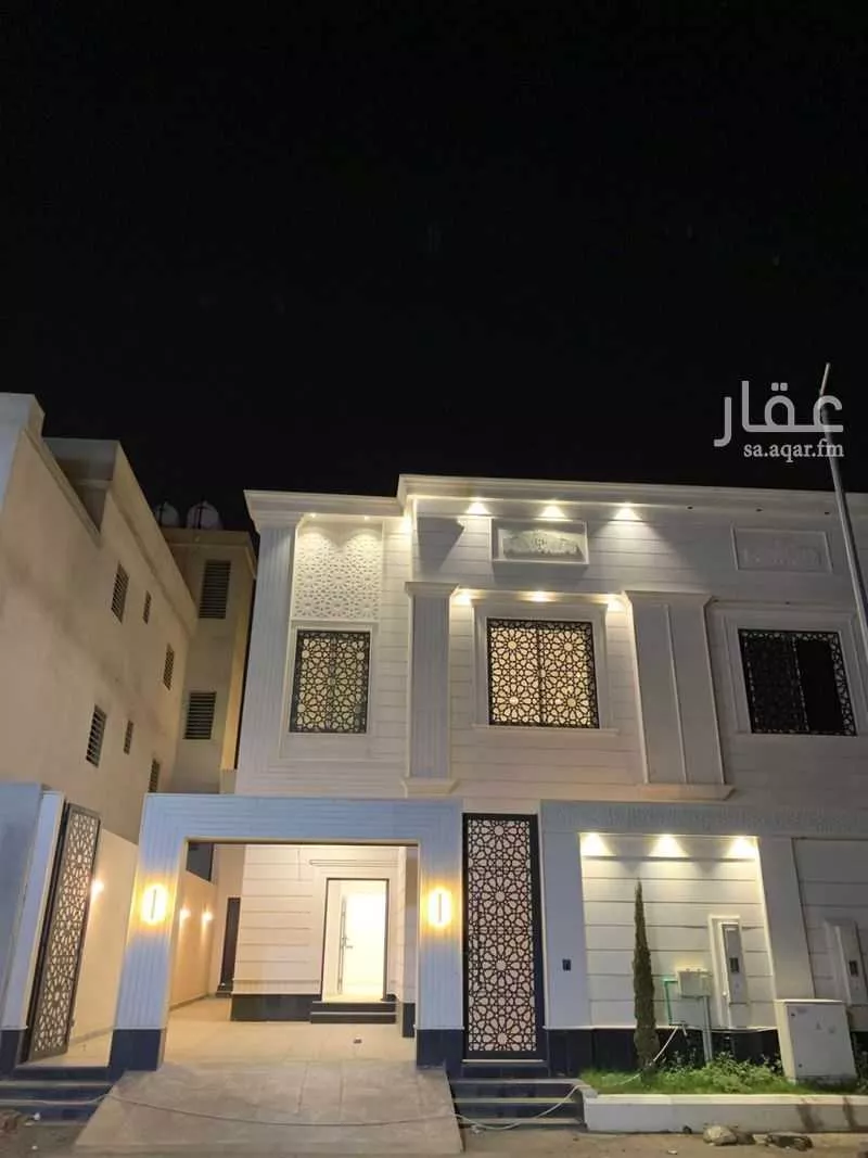 فيلا للبيع في شارع طريق العمارة, حي العمارة, مدينة خميس مشيط, منطقة عسير 1 صورة