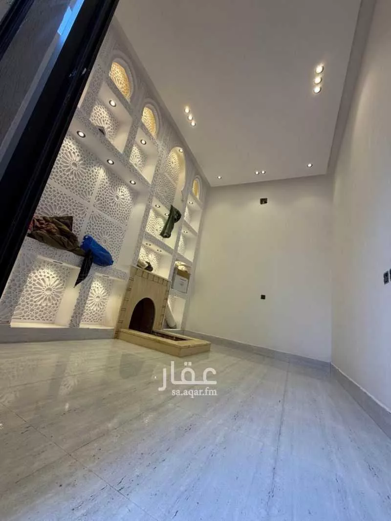 فيلا للبيع في شارع رنى, حي بدر, مدينة الرياض, منطقة الرياض 1 صورة