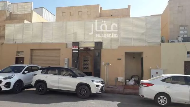 فيلا للبيع في شارع عبدالله بن سوار, حي وادي مذينب, مدينة المدينه المنوره, منطقة المدينة المنورة 1 صورة