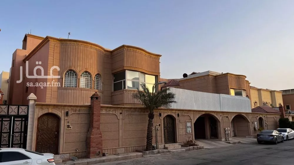 فيلا للبيع في شارع أبي بكر القباني, حي إشبيلية, مدينة الرياض, منطقة الرياض 1 صورة