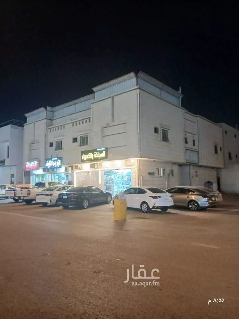 عمارة للإيجار في شارع قابس ، حي اليرموك ، الرياض ، منطقة الرياض 1 صورة