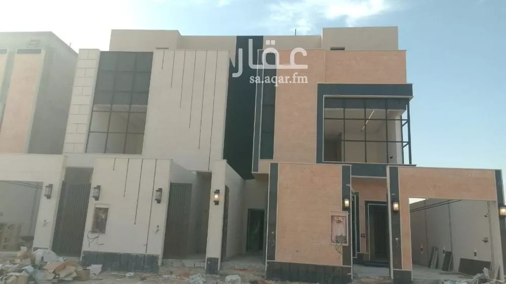 فيلا للبيع في شارع محمد بن الوليد بن خلف, حي المرجان, مدينة الرياض, منطقة الرياض 1 صورة
