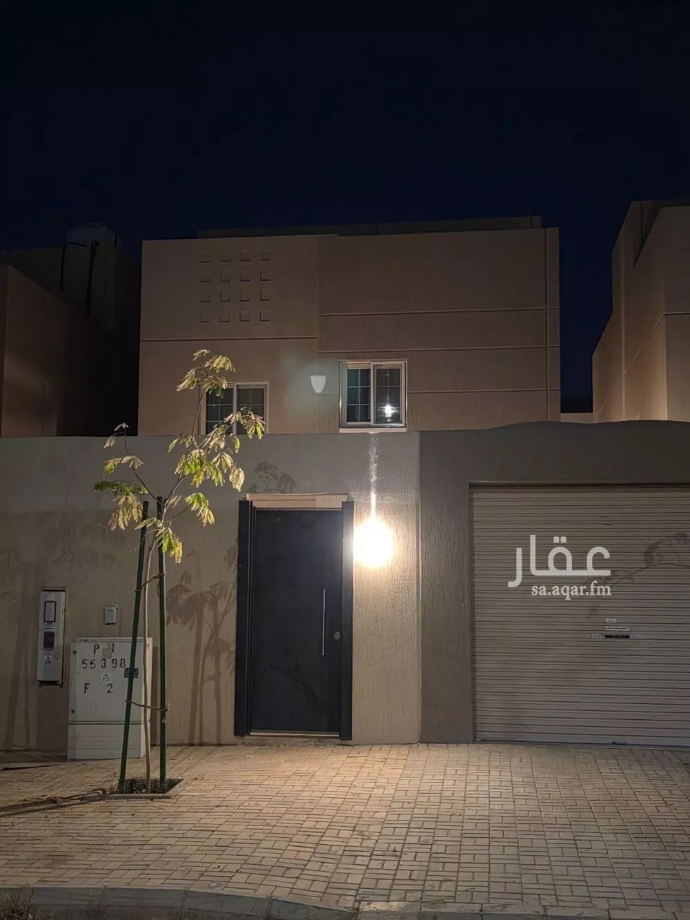 فيلا للبيع في شارع علي بن عمر الحمامي, حي مطار الملك خالد الدولي, مدينة الرياض, منطقة الرياض 1 صورة
