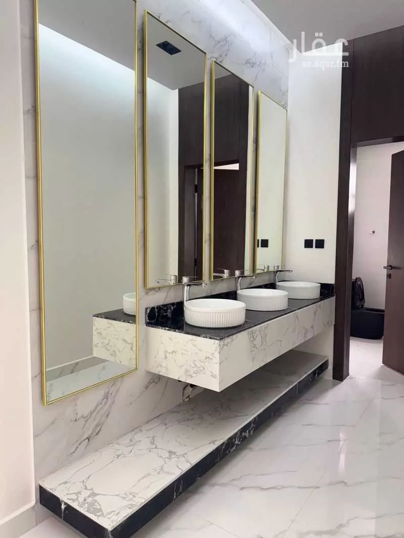 فيلا للإيجار في حي ، شارع عائشة بنت أبي الفتح ، حي المهدية ، الرياض ، منطقة الرياض 1 صورة