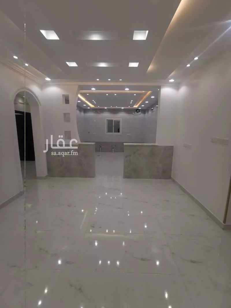 شقة للإيجار في شارع بدر بن مالك ، حي قروى ، الطائف ، الطائف 1 صورة