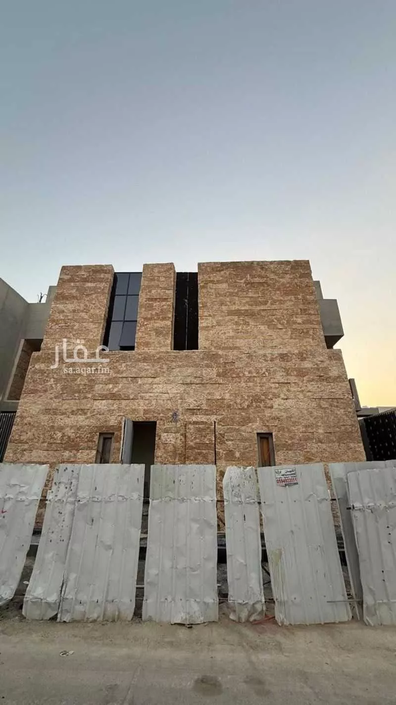 فيلا للبيع في شارع رقم 372, حي الملقا, مدينة الرياض, منطقة الرياض 1 صورة