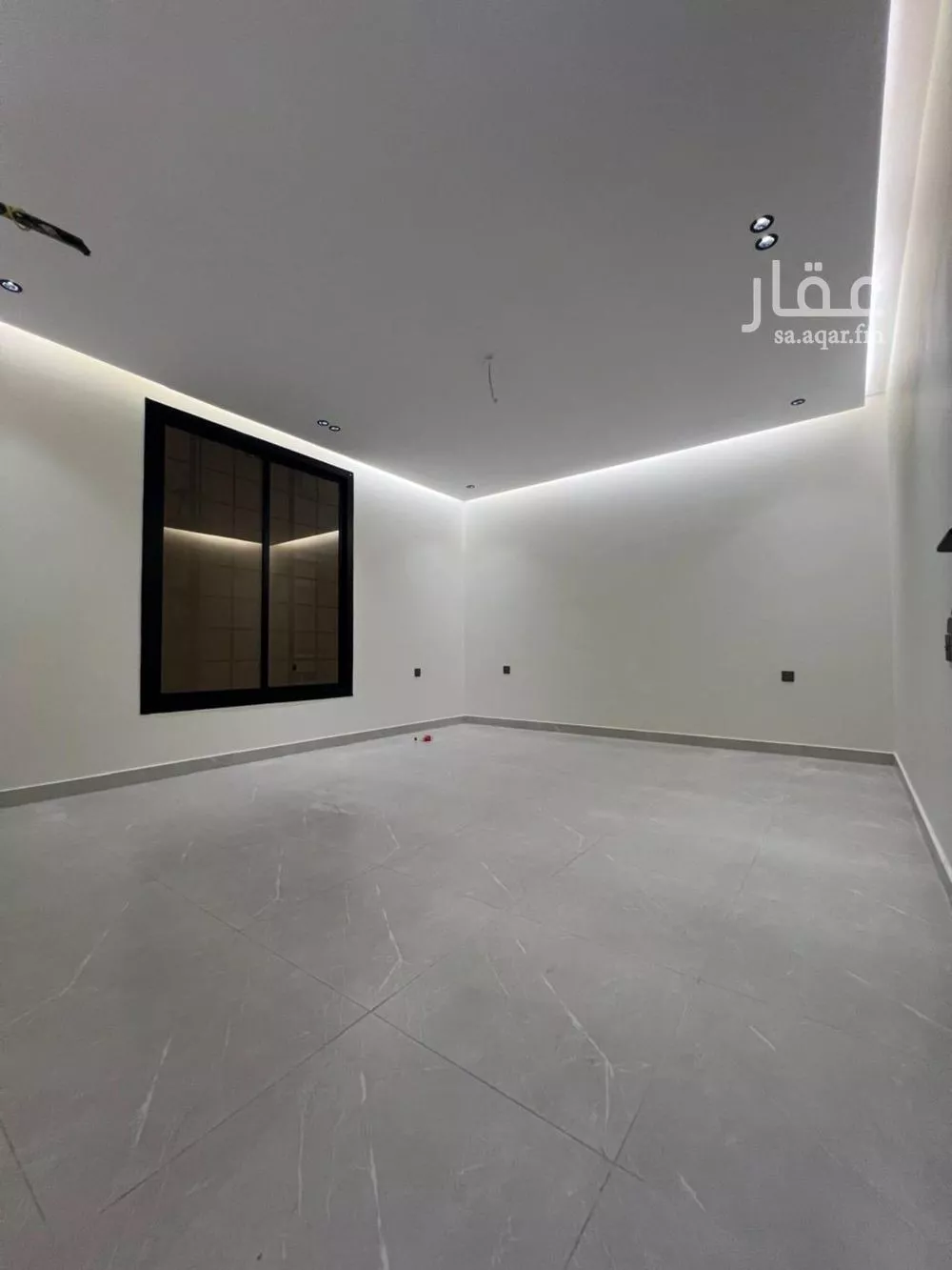 شقة للبيع في شارع السادي, حي الروضة, مدينة جدة, منطقة مكة المكرمة 1 صورة