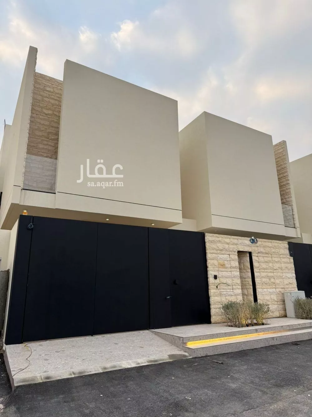 فيلا للبيع في شارع رقم 440, حي النرجس, مدينة الرياض, منطقة الرياض 1 صورة