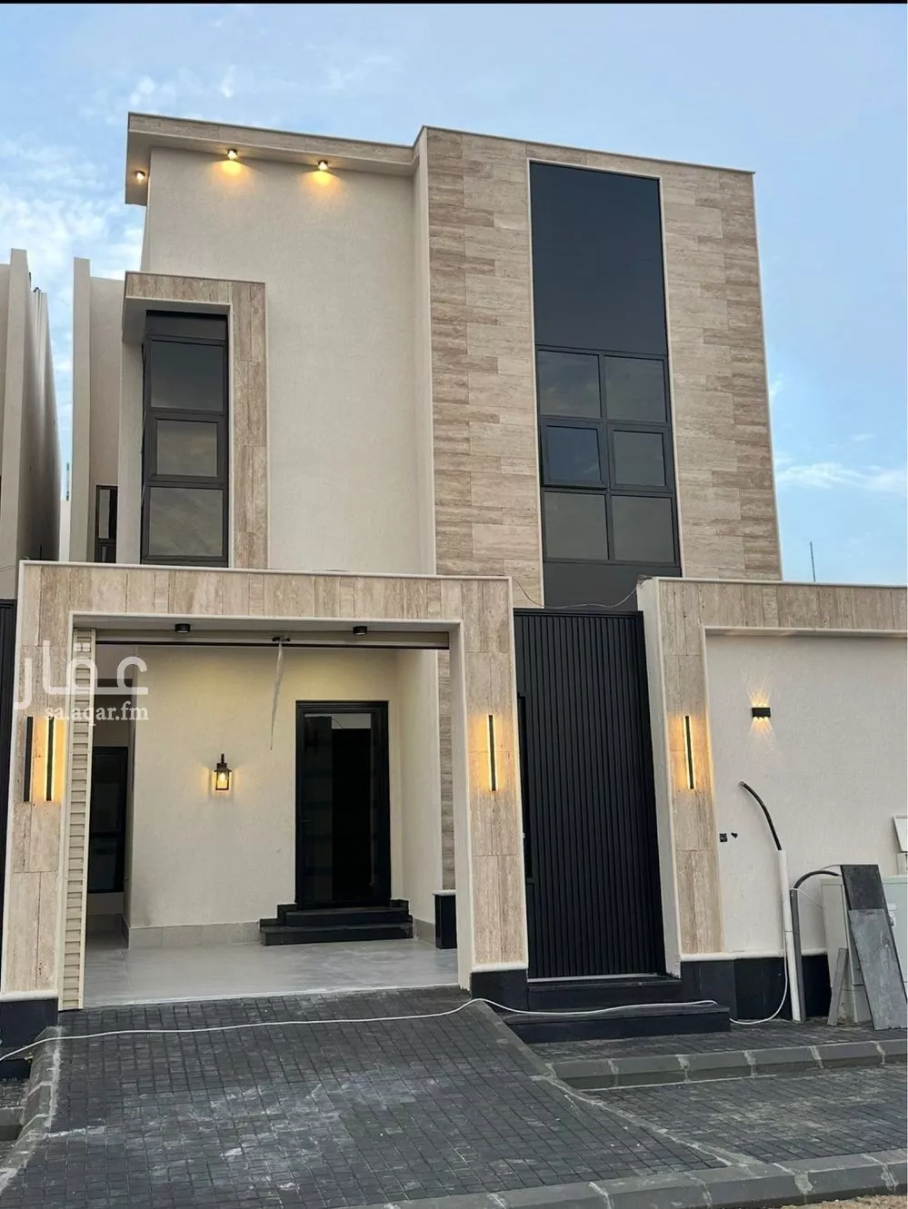 فيلا للبيع في حي الشروق, مدينة الدمام, المنطقة الشرقية 1 صورة