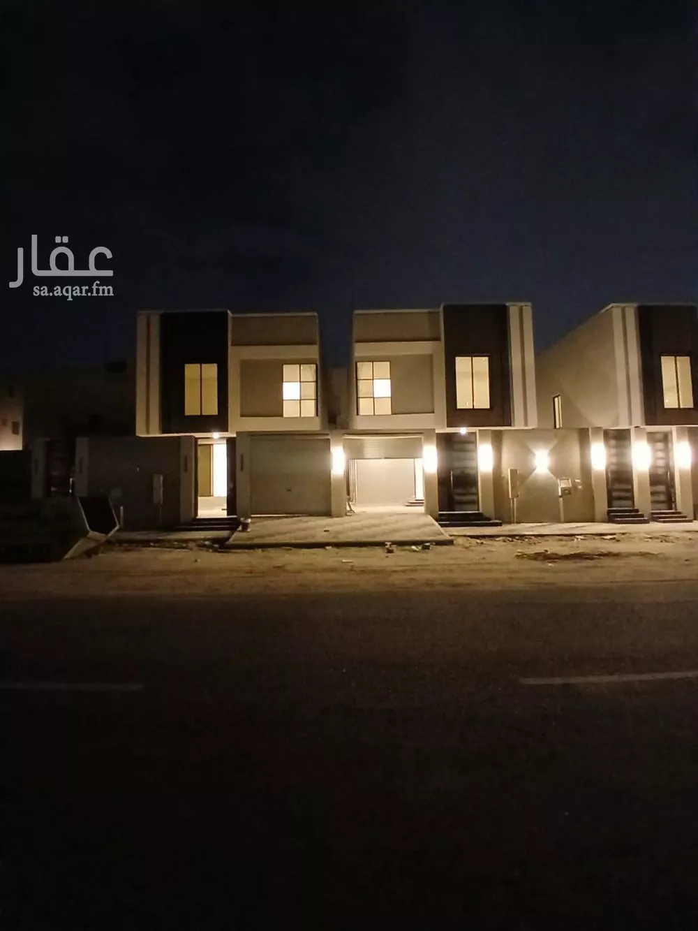 فيلا للبيع في شارع الرخاء, حي الشعلة, مدينة الدمام, المنطقة الشرقية 1 صورة