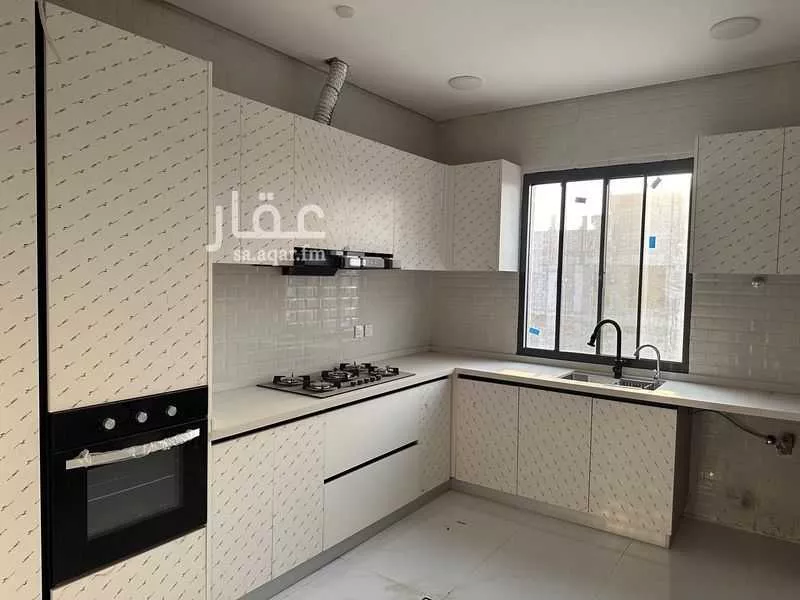 شقة للإيجار في شارع التجاري, حي العقيق, مدينة الخبر, المنطقة الشرقية 1 صورة