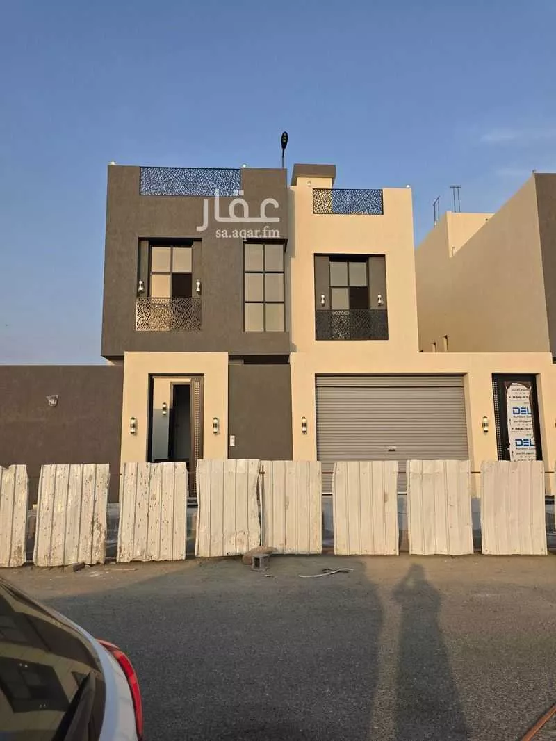 فيلا للبيع في شارع الصالحية 40, حي الصالحية, مدينة جدة, منطقة مكة المكرمة 1 صورة